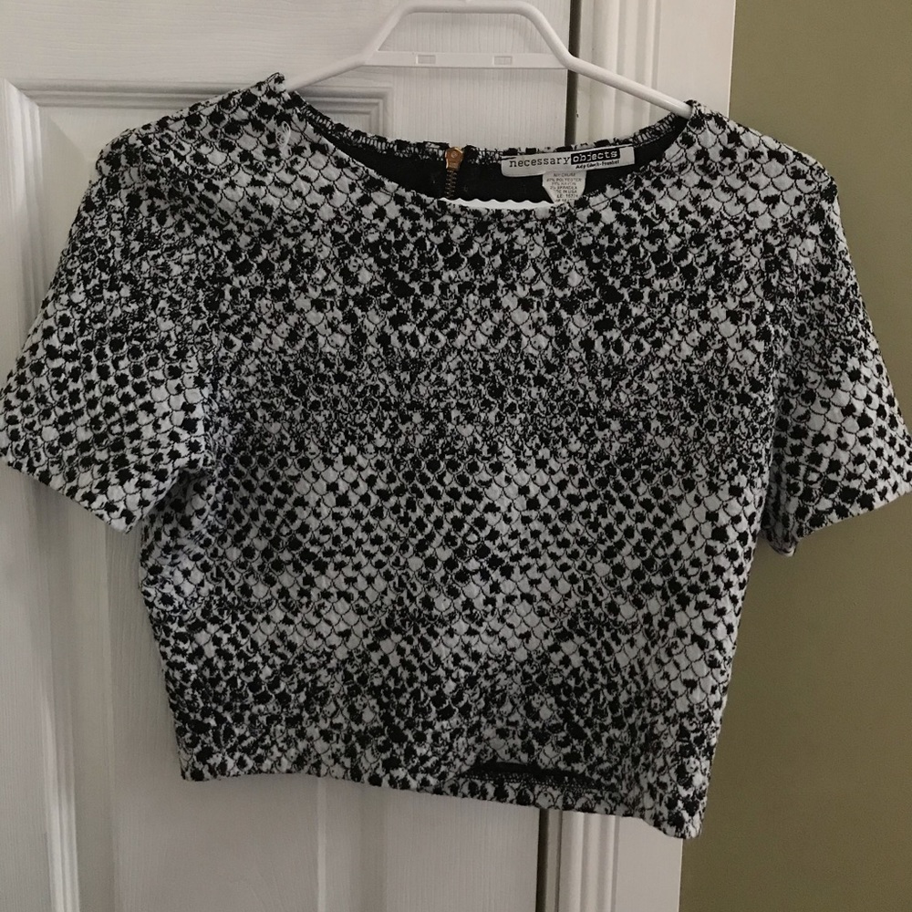 Elegant print top